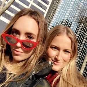 Meet your Posher, Madeline